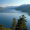 Телецкое озеро – один из красивейших водоемов в мире, а в 1998 году оно было включено в перечень объектов Всемирного Наследия Человечества, по решению ЮНЕСКО. Это самое большое и до сих пор малоизученное озеро в Горном Алтае.